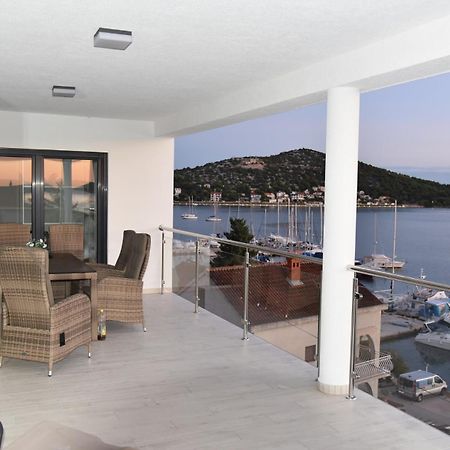 Villa Pina Tisno Dış mekan fotoğraf