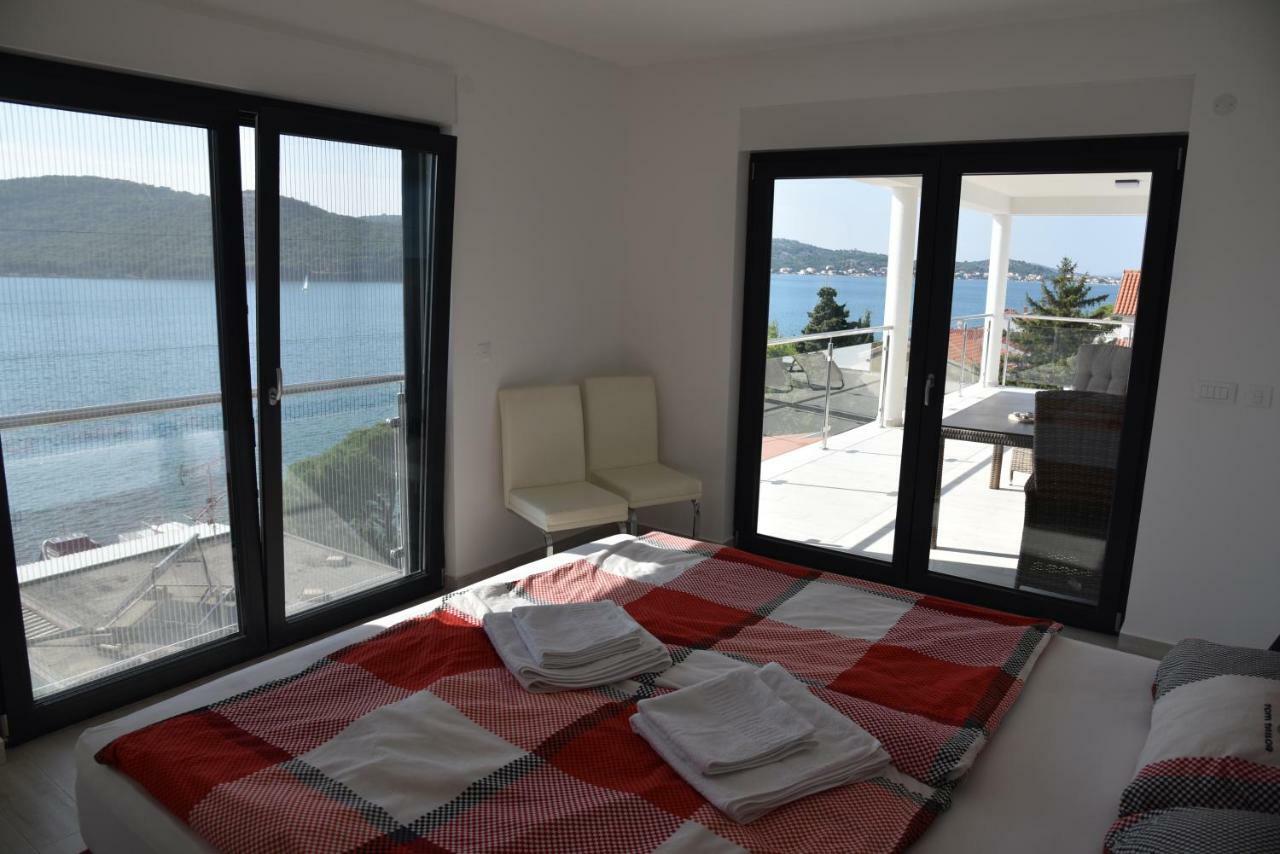 Villa Pina Tisno Dış mekan fotoğraf